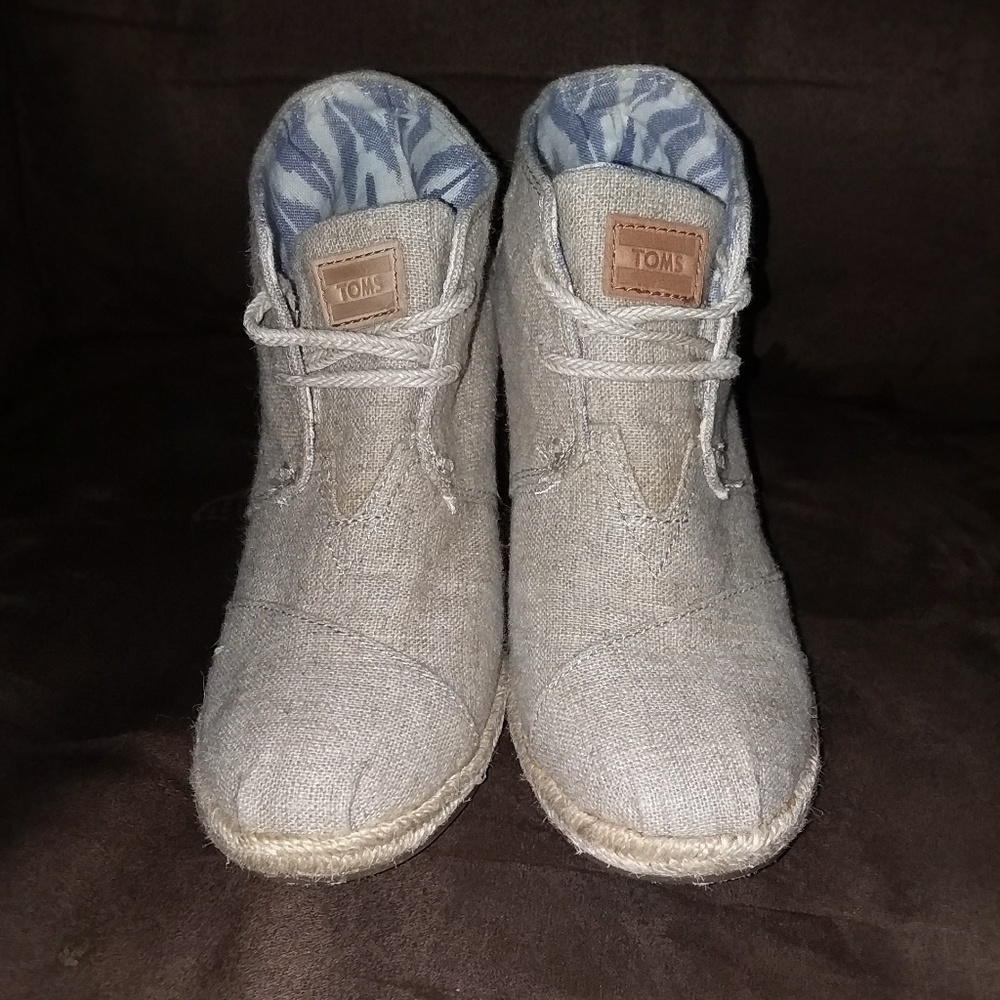 Toms women's  booties.